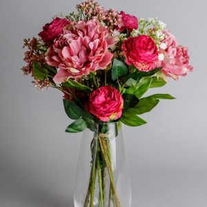 Silk flowers arrangements