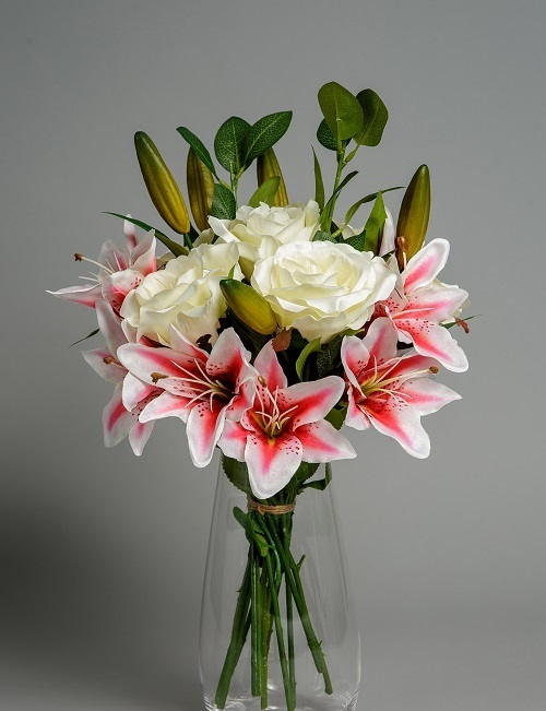 The Best Artificial Lilies & The Meaning of Colour 1 Artificial Lilies in Pink