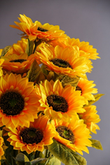 The 5 Best Artificial Summer Flowers 2 Artificial summer sunflowers.